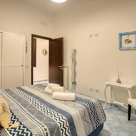 Penelope, Exclusive Venue * Positano